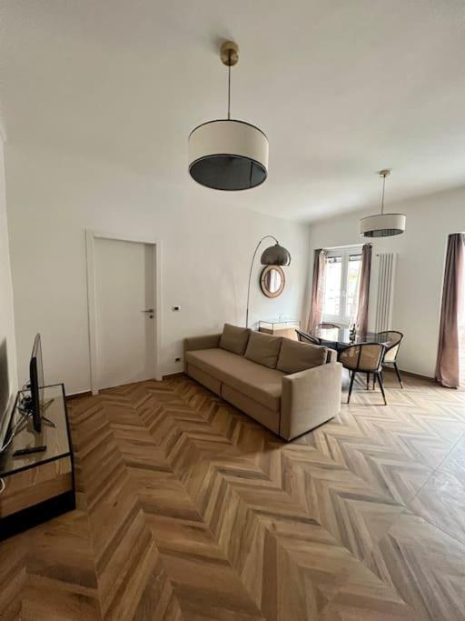 Casa Sassari - Vicino Porta Susa F.S. Turin Luaran gambar